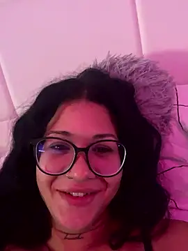 Snapshot of realjessappeal chatting on September 30, 11:04 am realjessappeal online show from September 30, 11:04 am