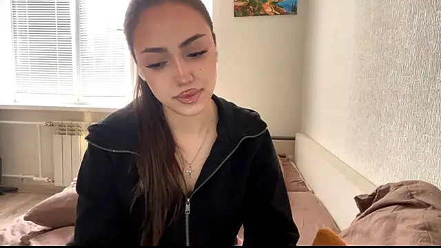 Leaf Unto online show from November 12, 11:32 am