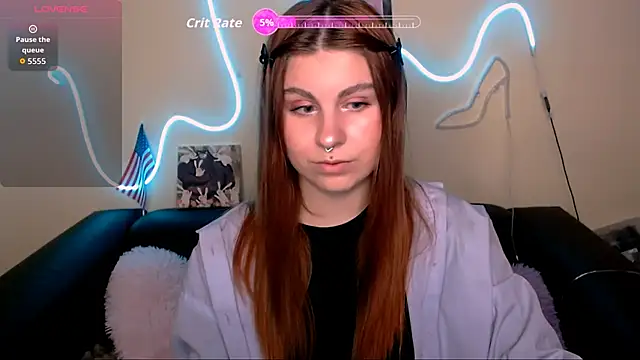 NaughtySandy11 online show from September 20, 7:42 am