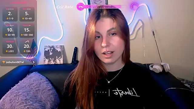 NaughtySandy11 online show from September 21, 8:49 am