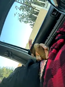 Snapshot of Vic2Big chatting on September 29, 2:00 pm Vic2Big online show from September 29, 2:00 pm