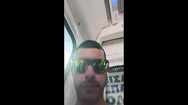 Greek crazy couple online show from October 8, 11:08 am