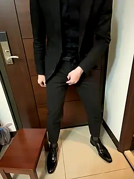 Snapshot of blaconeboy chatting on November 27, 3:36 pm blaconeboy online show from November 27, 3:36 pm