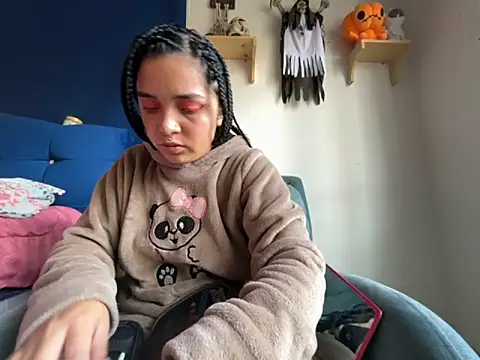 Snapshot of amanne_misa chatting on October 7, 8:39 pm amanne misa online show from October 7, 8:39 pm