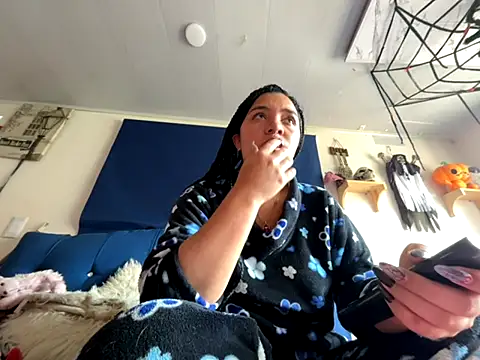 Snapshot of amanne_misa chatting on October 14, 3:24 pm amanne misa online show from October 14, 3:24 pm