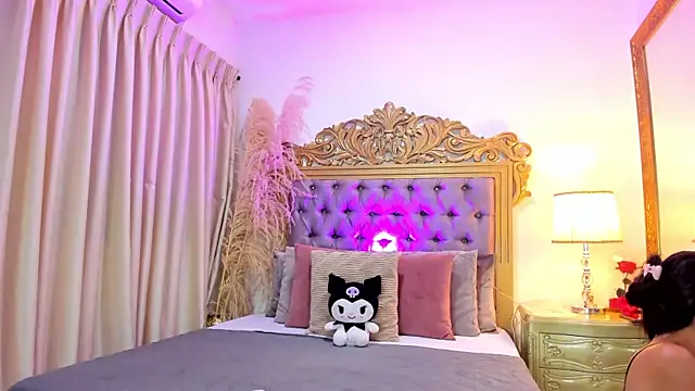 AnnieVegga online show from October 7, 12:13 pm