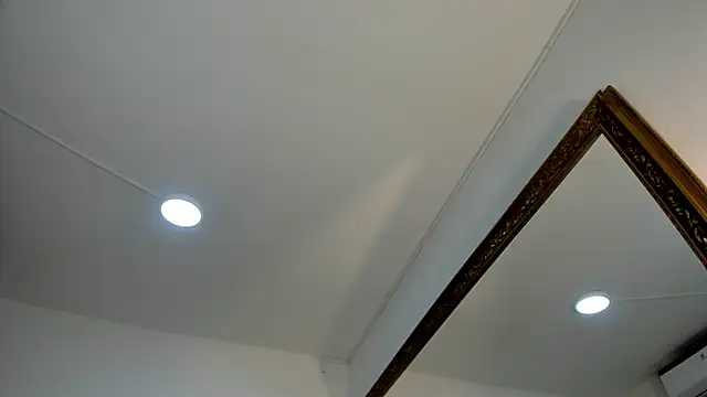 AnnieVegga online show from October 21, 3:13 pm