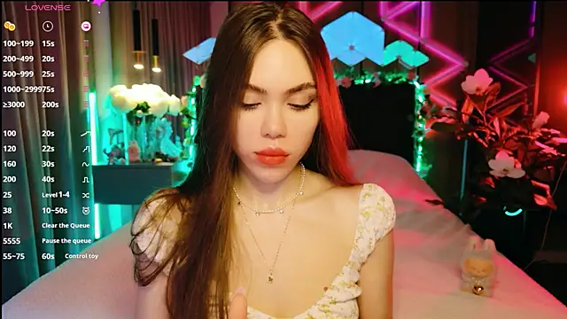 MimiFors online show from September 26, 4:33 pm