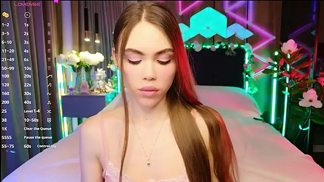 MimiFors online show from October 15, 5:46 pm