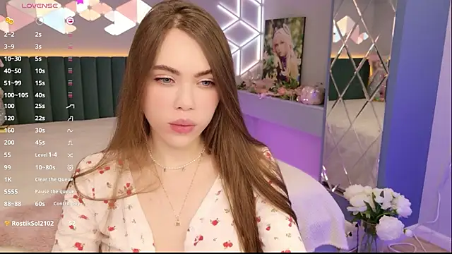 MimiFors online show from April 22, 7:37 pm