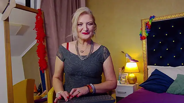 Allura Jenson online show from December 1, 8:03 pm