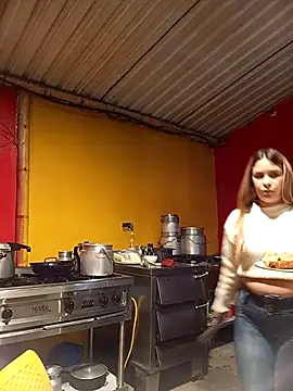 Snapshot of samanta-safiye chatting on April 21, 3:24 am samanta-safiye online show from April 21, 3:24 am