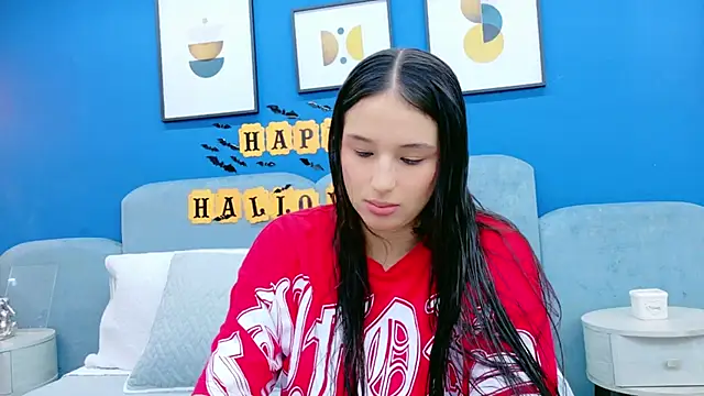 Ashley Evans22 online show from October 28, 7:49 pm