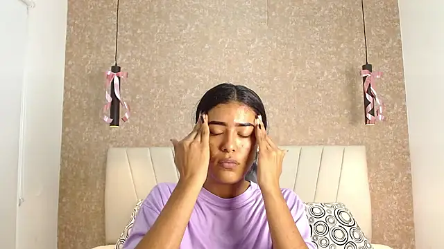 Snapshot of babilett chatting on October 27, 11:47 am babilett online show from October 27, 11:47 am