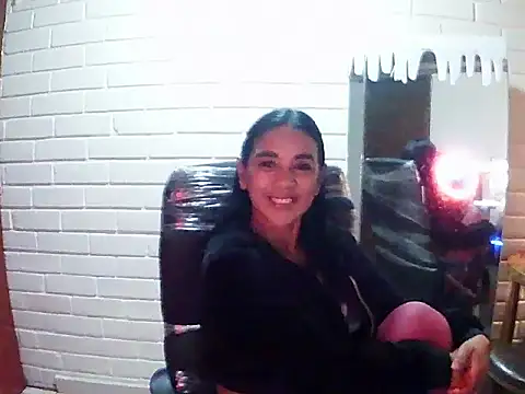 MiiaVelasquez online show from November 10, 4:11 am