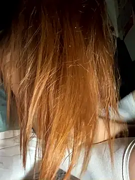 CoraVibes online show from December 22, 12:18 am