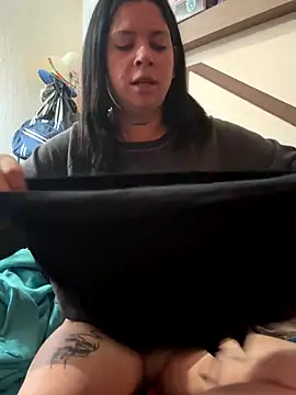 LaGueraDelMar online show from October 30, 5:46 pm