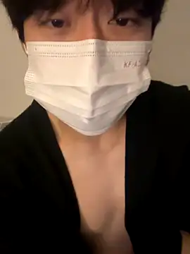 Snapshot of min9811 chatting on November 6, 12:55 am min9811 online show from November 6, 12:55 am