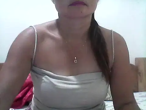 nathalie0045 online show from March 11, 10:38 pm