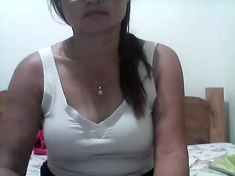 nathalie0045 online show from March 12, 10:43 am