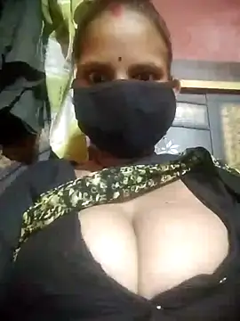 Snapshot of Jyoti_chauhan chatting on September 20, 1:23 pm Jyoti chauhan online show from September 20, 1:23 pm