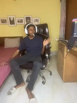 thecatfish online show from November 27, 3:30 am