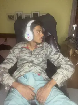 thecatfish online show from December 14, 8:46 pm