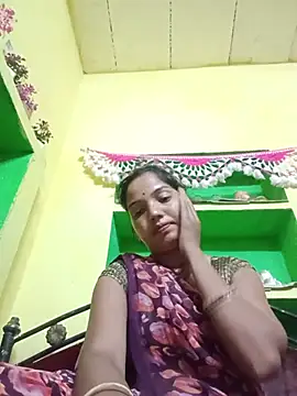 Snapshot of Seema_guptaji chatting on June 30, 10:38 am Seema guptaji online show from June 30, 10:38 am