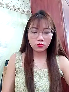 Snapshot of MyMy08 chatting on January 8, 4:04 am MyMy08 online show from January 8, 4:04 am