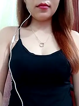 Snapshot of MyMy08 chatting on February 5, 12:32 pm MyMy08 online show from February 5, 12:32 pm