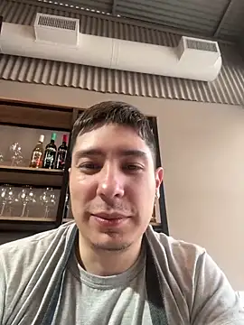 Snapshot of 9999Alez chatting on September 23, 6:33 pm 9999Alez online show from September 23, 6:33 pm