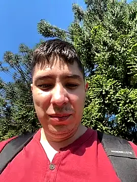 Snapshot of 9999Alez chatting on October 18, 7:47 pm 9999Alez online show from October 18, 7:47 pm