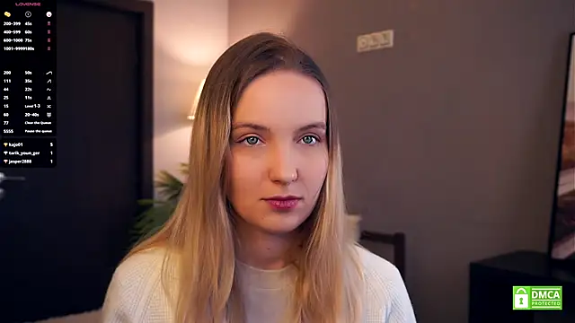 HongTomczak online show from October 21, 7:31 am