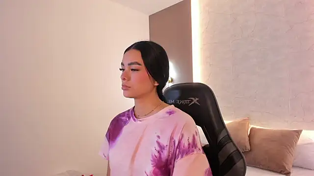 emily tolson online show from March 11, 7:20 pm