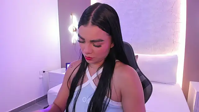 emily tolson online show from March 20, 7:19 pm