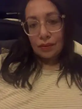 RosaFreya online show from March 11, 9:32 pm