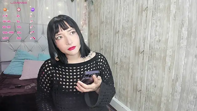 Itsuki N online show from November 25, 12:49 pm