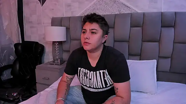 IanGilbert online show from December 19, 7:26 am