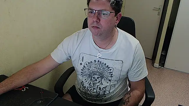 blueandwhite1 online show from December 9, 5:30 pm