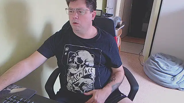 blueandwhite1 online show from February 13, 3:46 pm