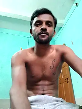 Snapshot of ShinuRoy chatting on November 5, 11:10 am ShinuRoy online show from November 5, 11:10 am