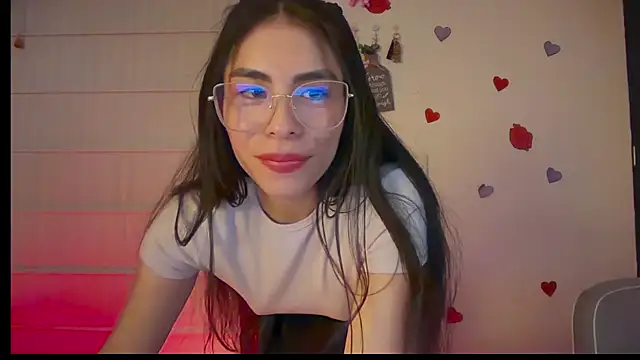 Snapshot of sasha_jonne chatting on July 23, 1:58 am sasha jonne online show from July 23, 1:58 am