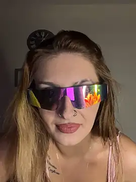 Sexy Bulgarian woman online show from September 13, 9:58 pm