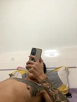 Snapshot of YJBJ258258 chatting on November 9, 12:58 pm YJBJ258258 online show from November 9, 12:58 pm