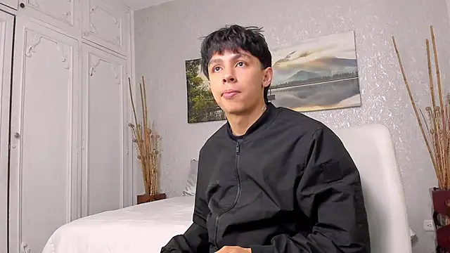 Snapshot of Tyler_durten chatting on October 1, 2:39 am Tyler durten online show from October 1, 2:39 am