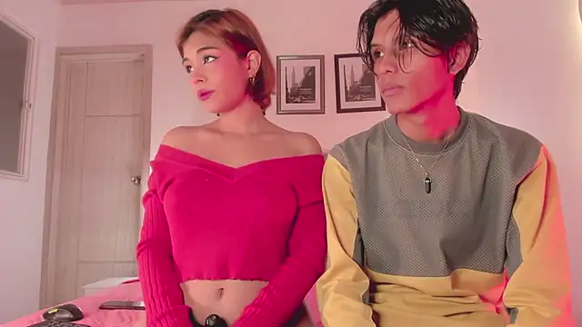 Snapshot of FuckingYoungs chatting on October 6, 2:53 am FuckingYoungs online show from October 6, 2:53 am