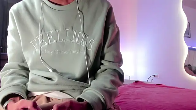 Snapshot of FuckingYoungs chatting on December 2, 2:50 am FuckingYoungs online show from December 2, 2:50 am