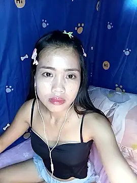 AnnewithanE online show from November 1, 1:18 am