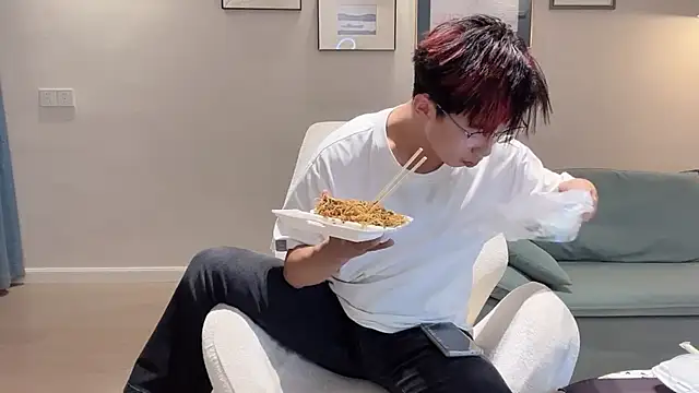 STxuguanhan online show from October 1, 10:38 pm