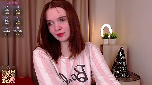 EvaJackson111 online show from October 19, 2:18 pm